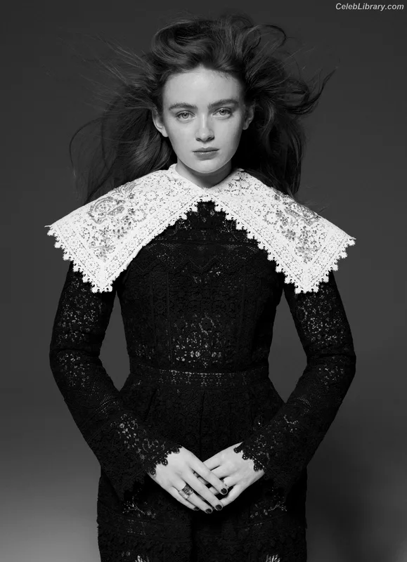Sadie Sink photo 2 of 1907