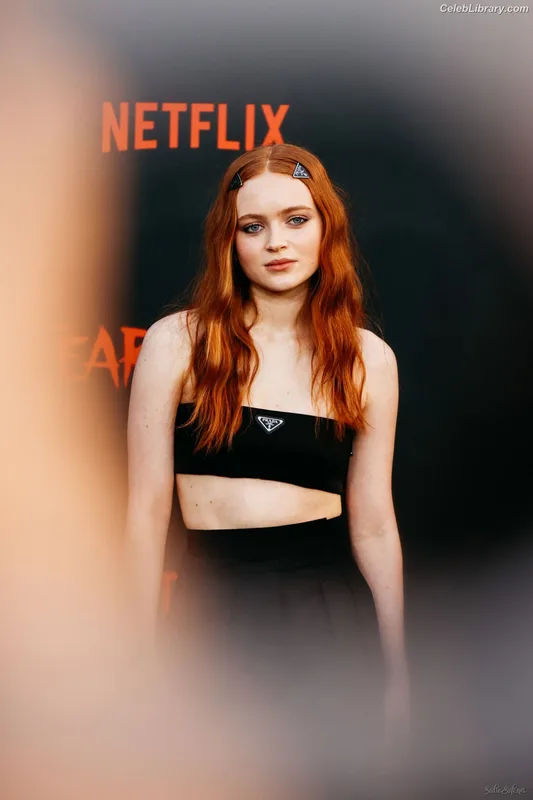 Sadie Sink photo 20 of 1907