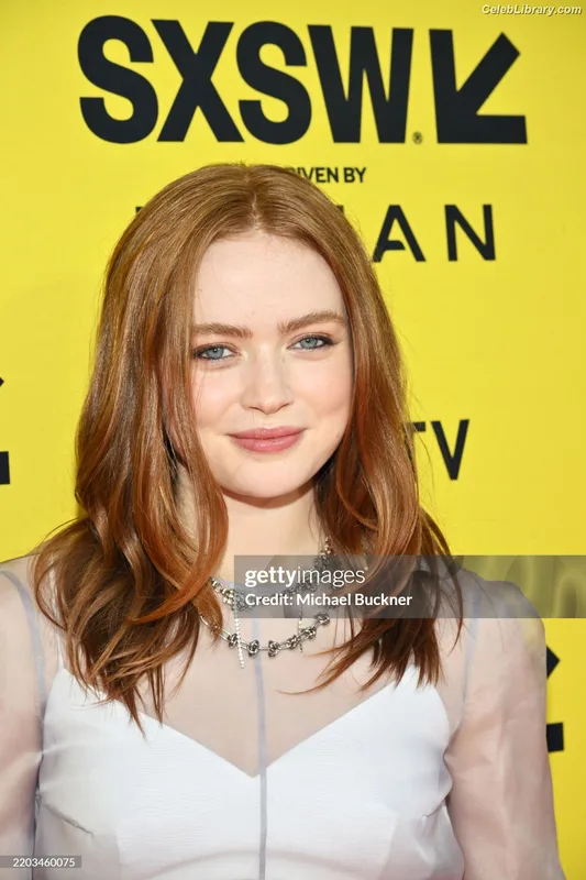 Sadie Sink photo 21 of 1907