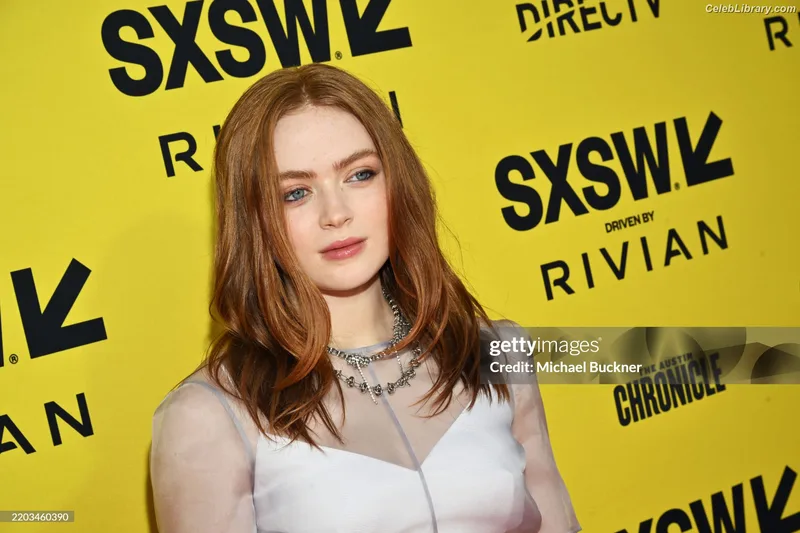 Sadie Sink photo 23 of 1907