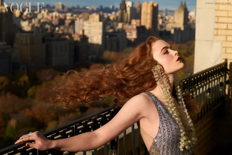 Sadie Sink photo 22 of 1907