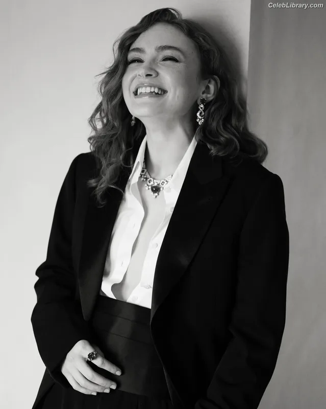 Sadie Sink photo 4 of 1907