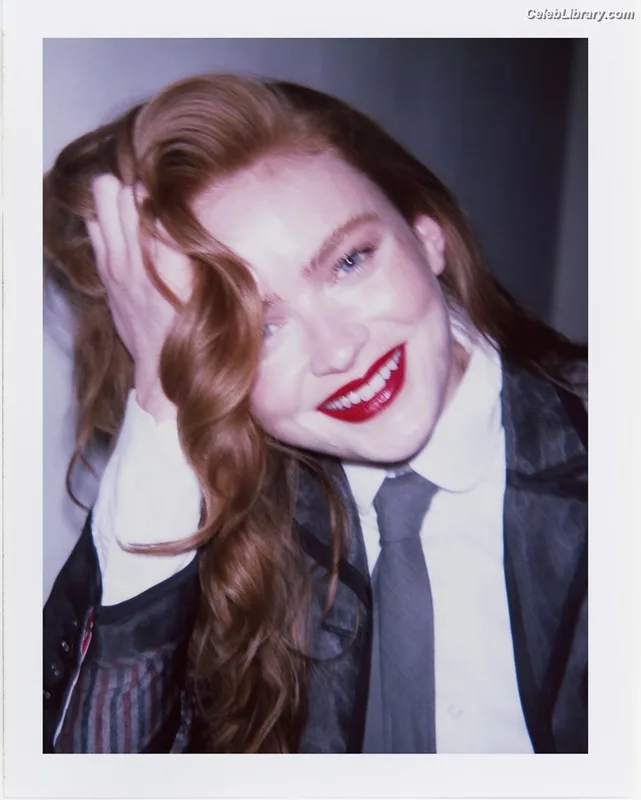 Sadie Sink photo 8 of 1907