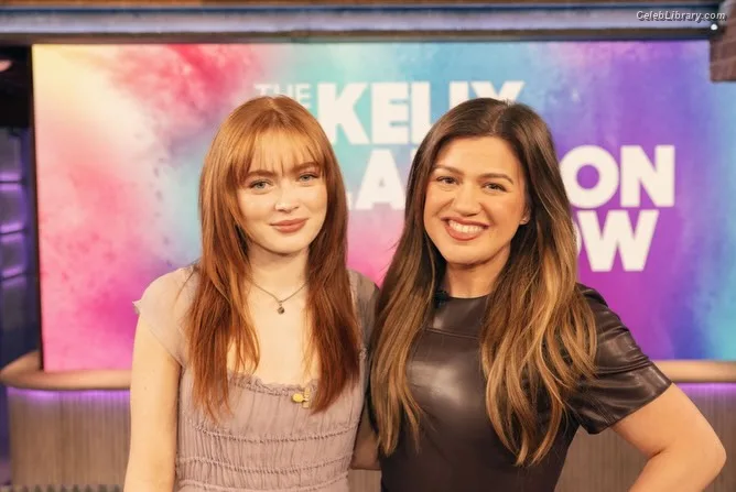 Sadie Sink photo 14 of 1907