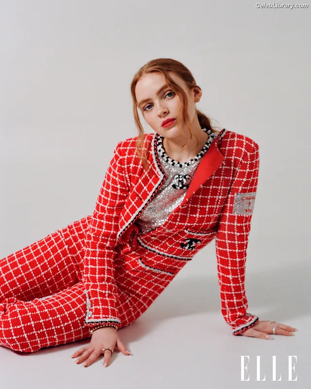 Sadie Sink photo 21 of 1907