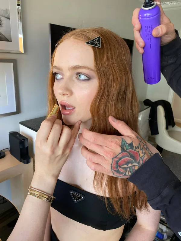 Sadie Sink photo 9 of 1907