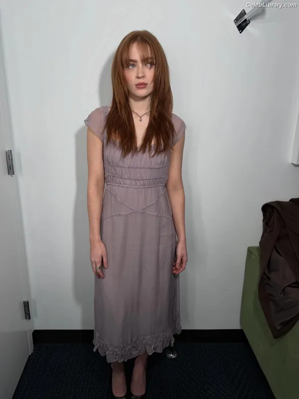 Sadie Sink photo 9 of 1907