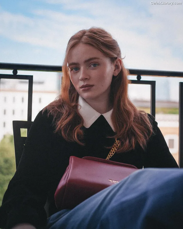 Sadie Sink photo 12 of 1907