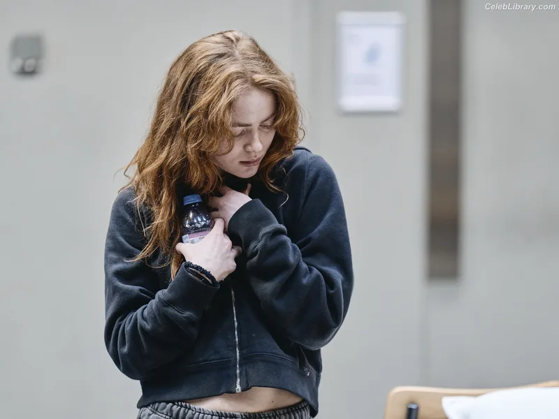 Sadie Sink photo 18 of 1907