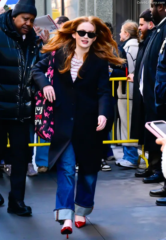 Sadie Sink photo 20 of 1907
