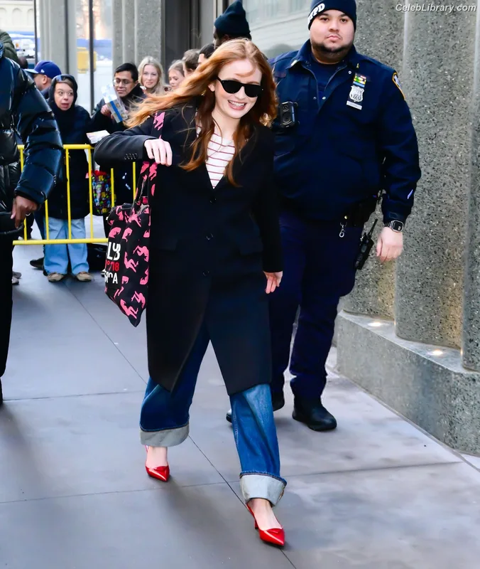 Sadie Sink photo 1 of 1907