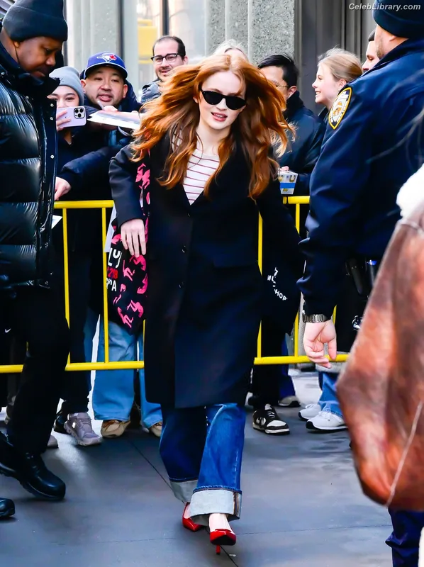 Sadie Sink photo 18 of 1907
