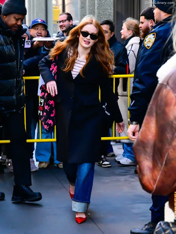 Sadie Sink photo 12 of 1907