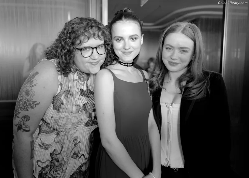 Sadie Sink photo 16 of 1907