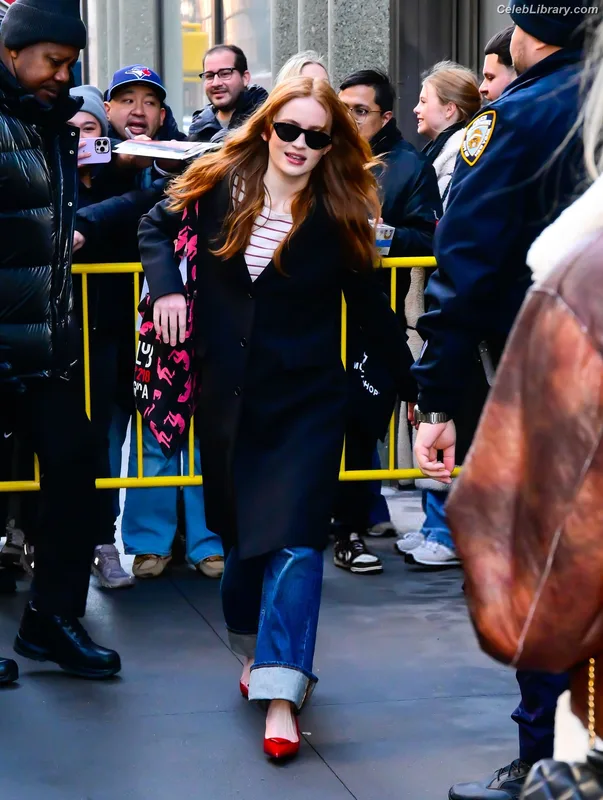 Sadie Sink photo 24 of 1907