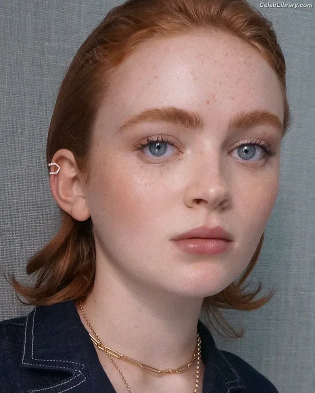 Sadie Sink photo 7 of 1907