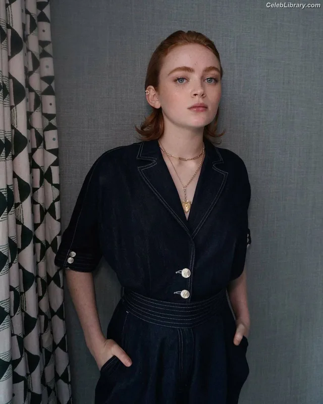 Sadie Sink photo 11 of 1907