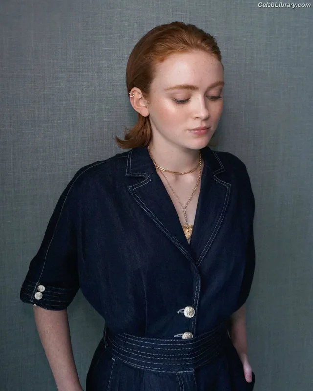 Sadie Sink photo 12 of 1907