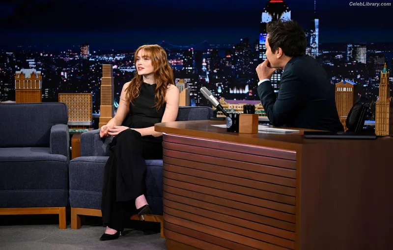 Sadie Sink photo 7 of 1907