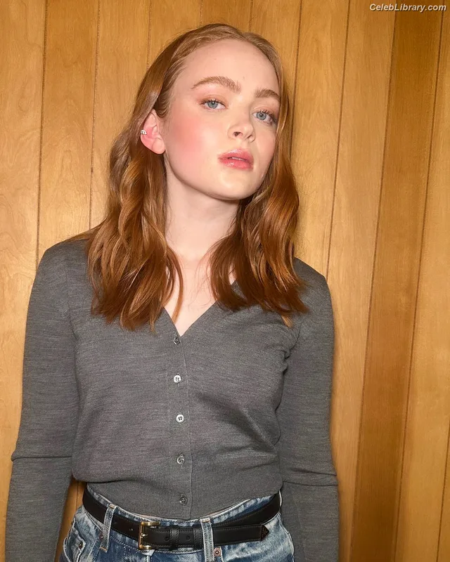 Sadie Sink photo 14 of 1907