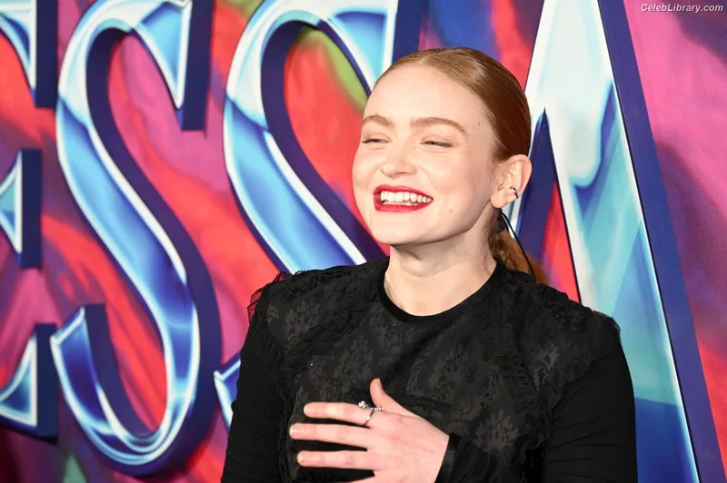 Sadie Sink photo 11 of 1907