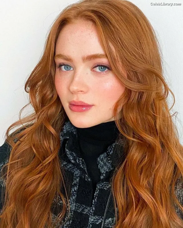 Sadie Sink photo 14 of 1907