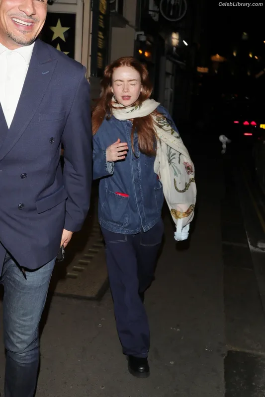 Sadie Sink photo 17 of 1907