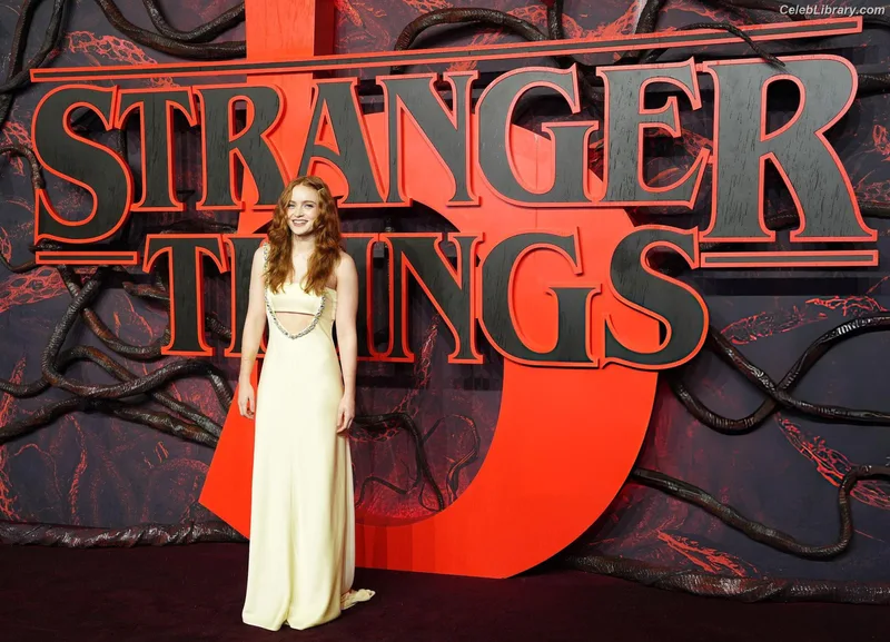 Sadie Sink photo 23 of 1907