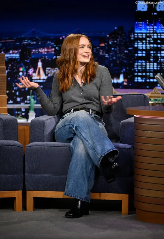 Sadie Sink photo 4 of 1907
