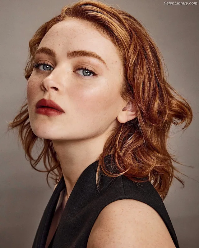 Sadie Sink photo 12 of 1907
