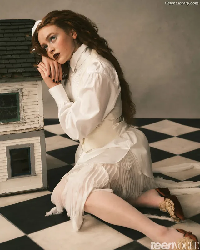 Sadie Sink photo 1 of 1907