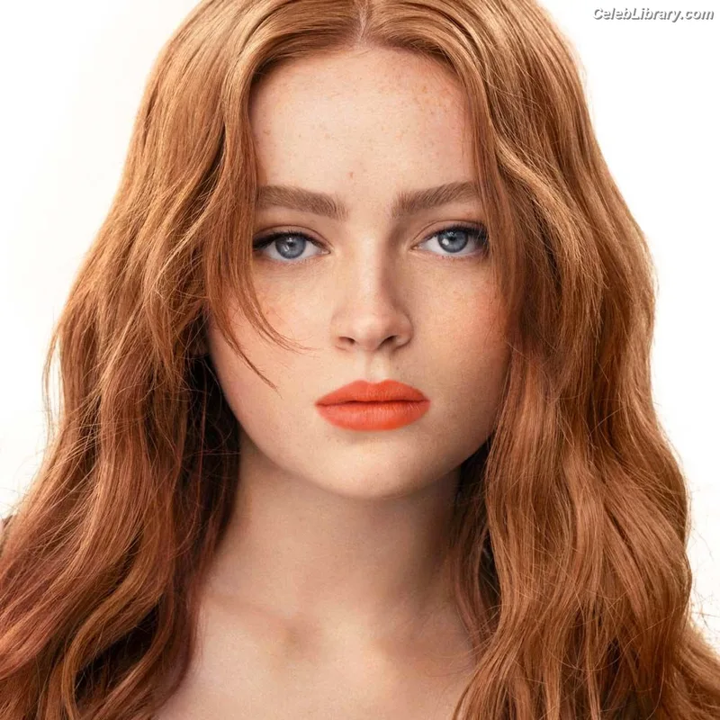 Sadie Sink photo 2 of 1907