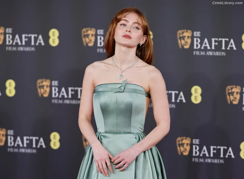 Sadie Sink photo 16 of 1907
