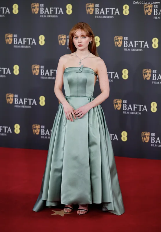 Sadie Sink photo 17 of 1907