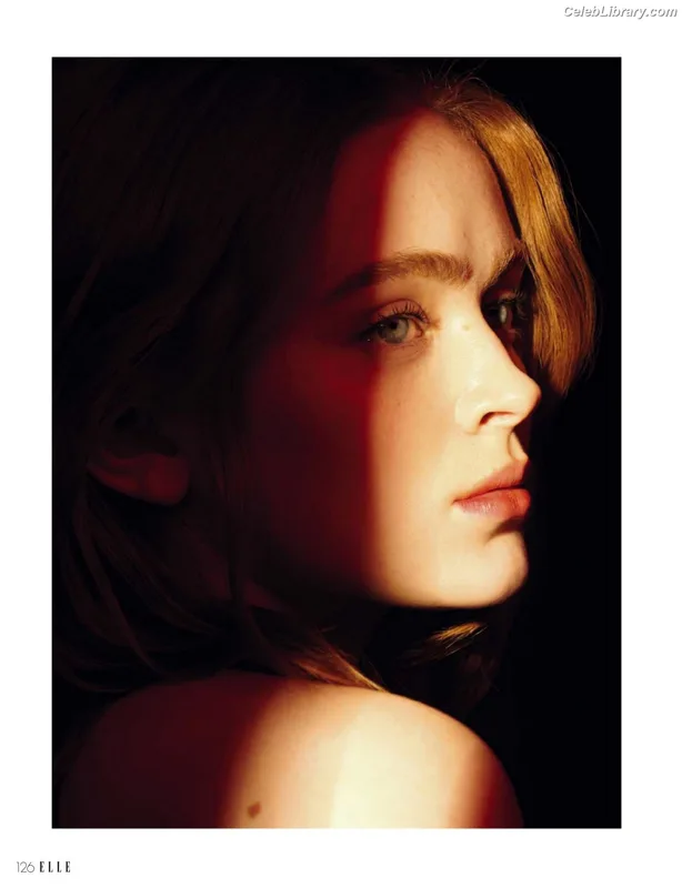 Sadie Sink photo 5 of 1907