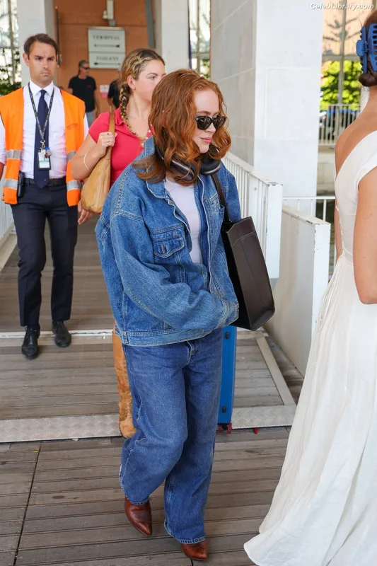 Sadie Sink photo 21 of 1907
