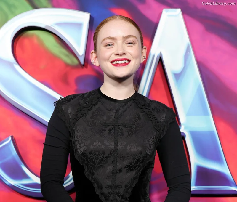 Sadie Sink photo 24 of 1907