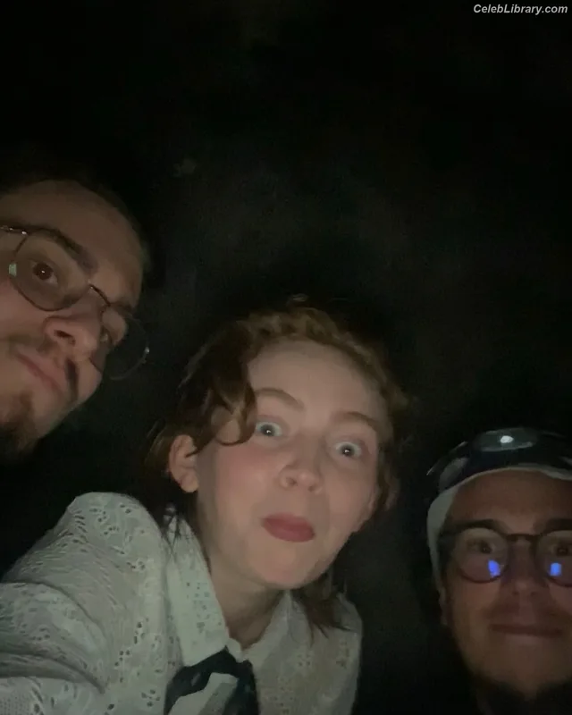 Sadie Sink photo 4 of 1907