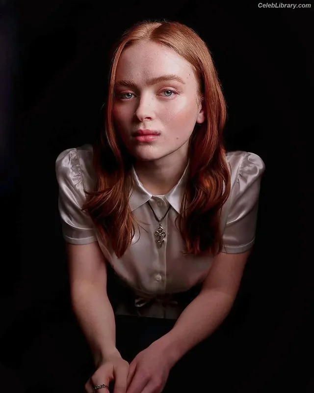 Sadie Sink photo 4 of 1907