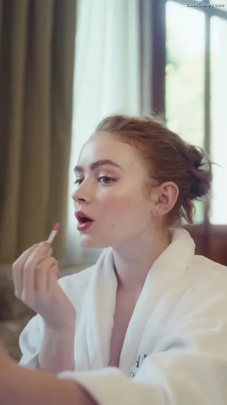 Sadie Sink photo 11 of 1907