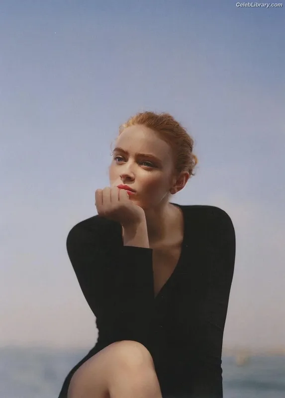 Sadie Sink photo 17 of 1907