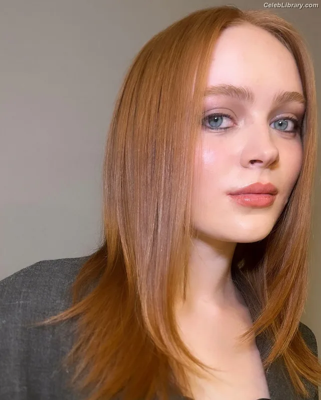 Sadie Sink photo 24 of 1907