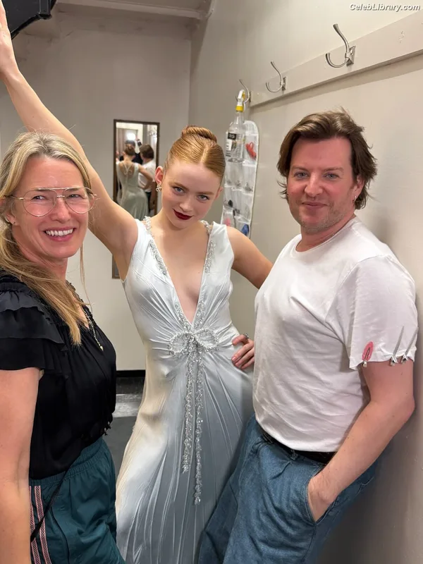 Sadie Sink photo 17 of 1907
