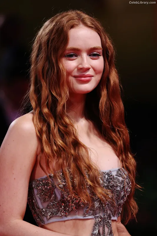 Sadie Sink photo 20 of 1907