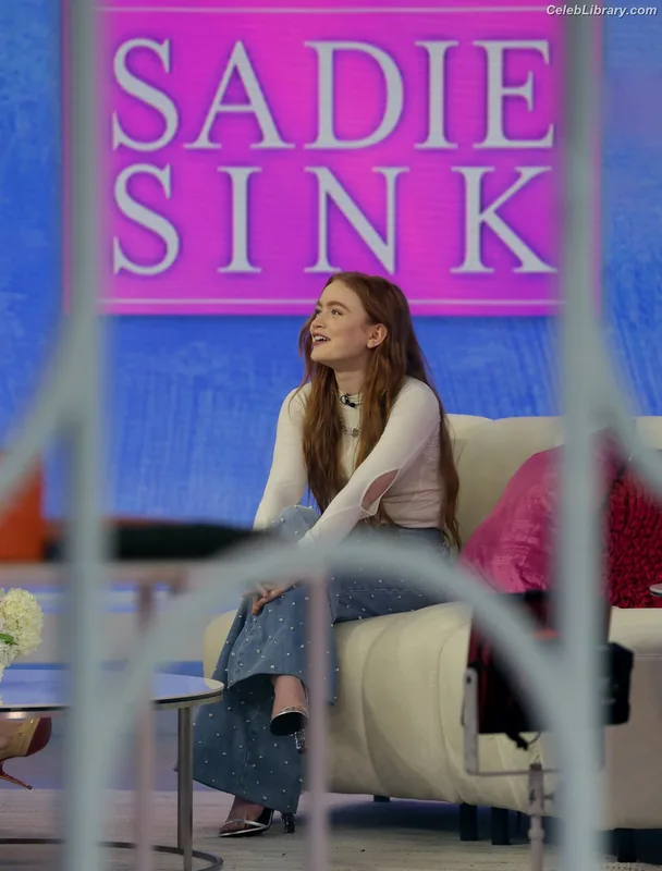Sadie Sink photo 10 of 1907