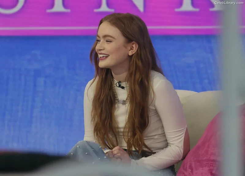 Sadie Sink photo 11 of 1907