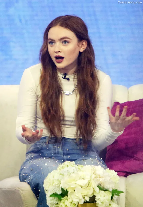 Sadie Sink photo 24 of 1907