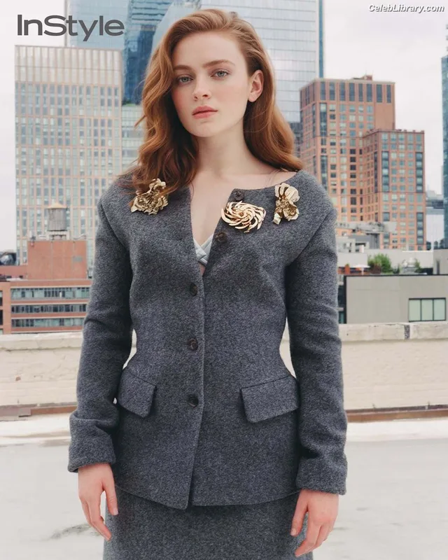 Sadie Sink photo 7 of 1907