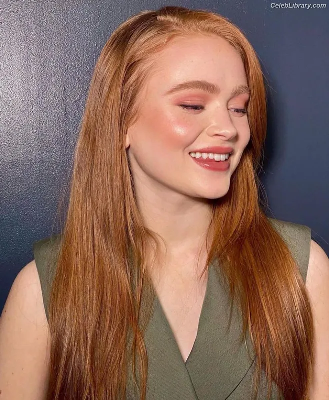 Sadie Sink photo 9 of 1907