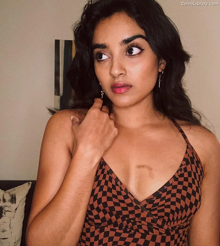 Sahana Srinivasan photo 10 of 54